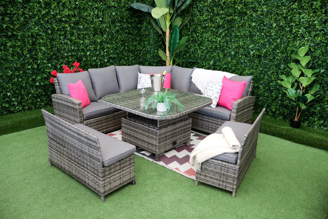 Monaco Curved Corner Suite