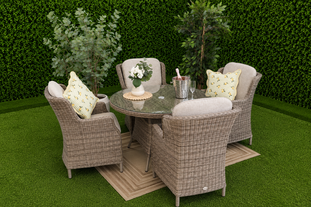 Amalfi Four Seater Windsor Suite