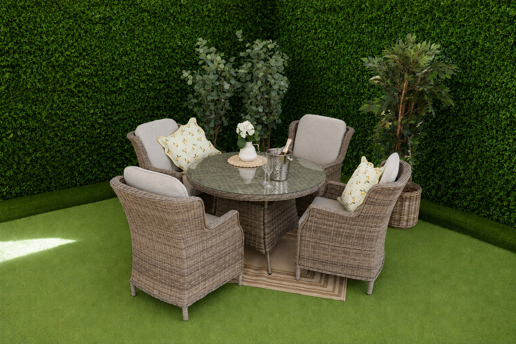 Amalfi Four Seater Windsor Suite