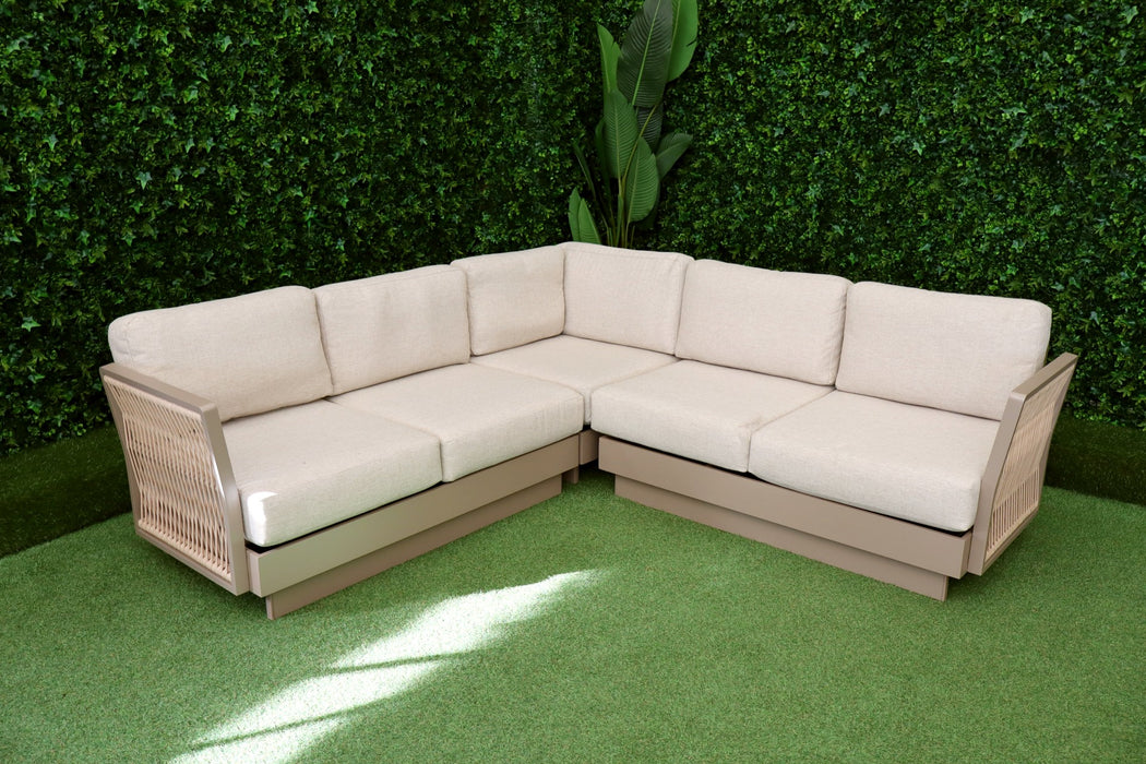 Bali Compact Firepit Suite