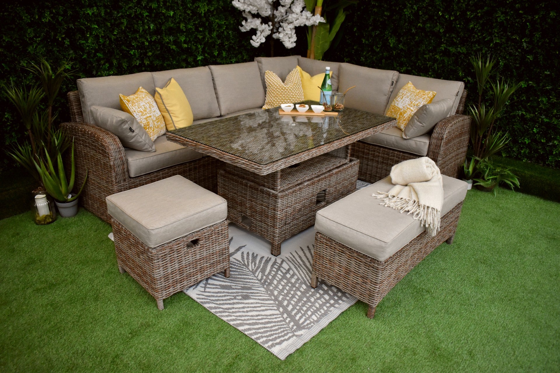 Garden Sofa Sets Rattan Corner Sofa In Stock Now Madrid L-Corner