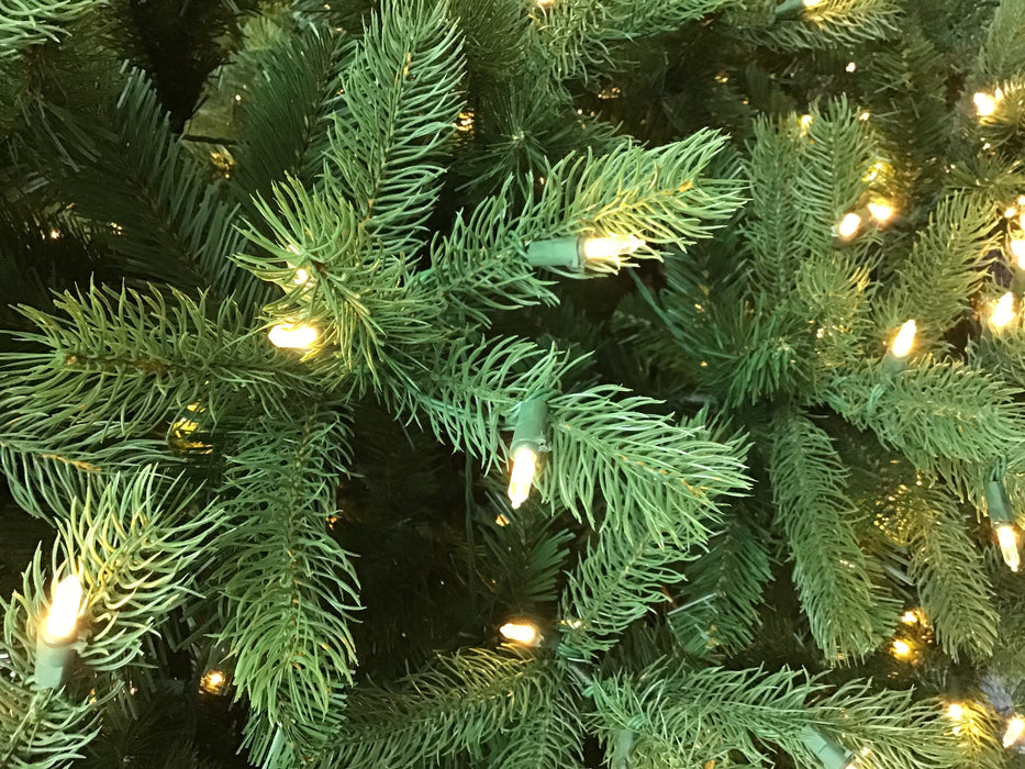 9FT Colorado Spruce Tree Pre-Lit