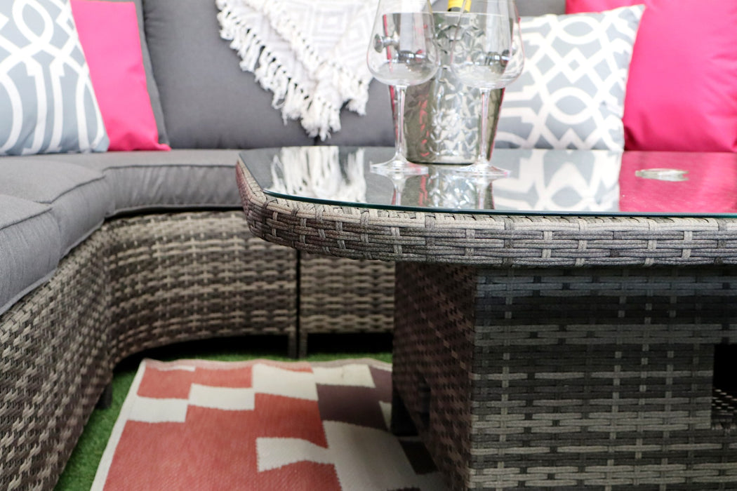 Monaco Curved Corner Suite