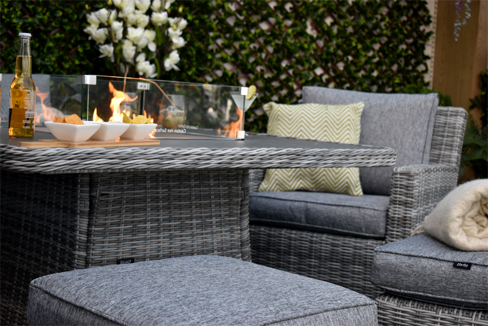 Tuscany Seven Piece Curved Corner with Firepit Grey