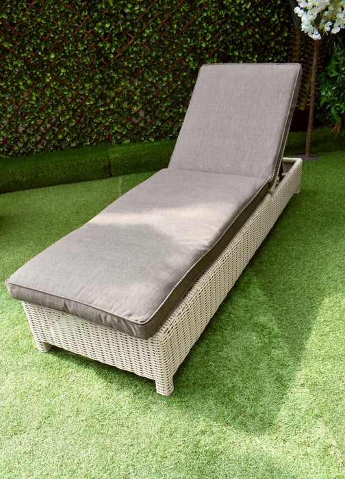 Sicily Daybed