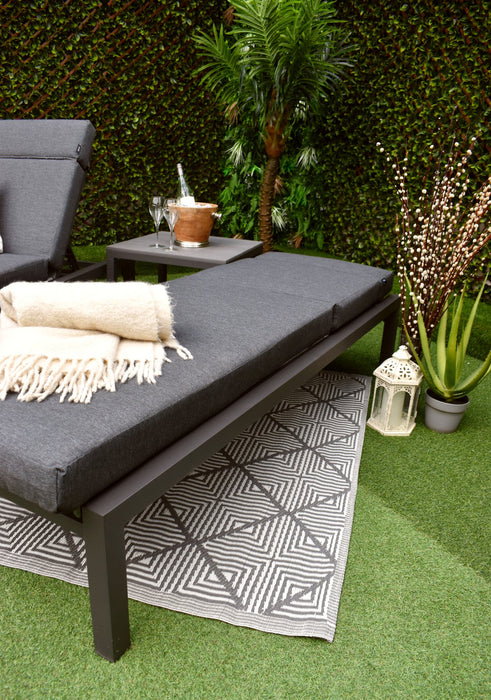 Montana Sun Lounger Suite eurogardenandhome