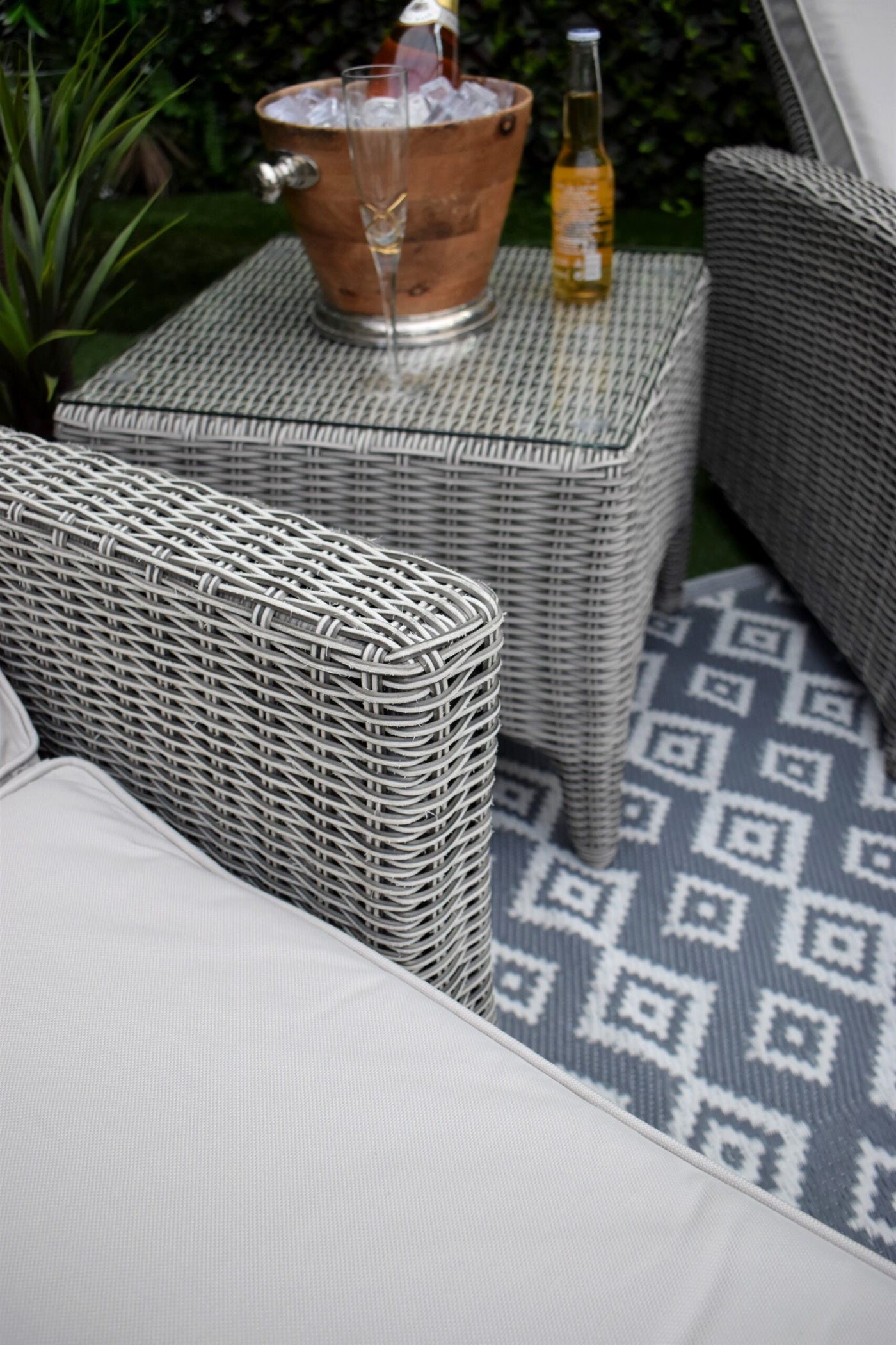 Verona Sun Lounger Set — eurogardenandhome