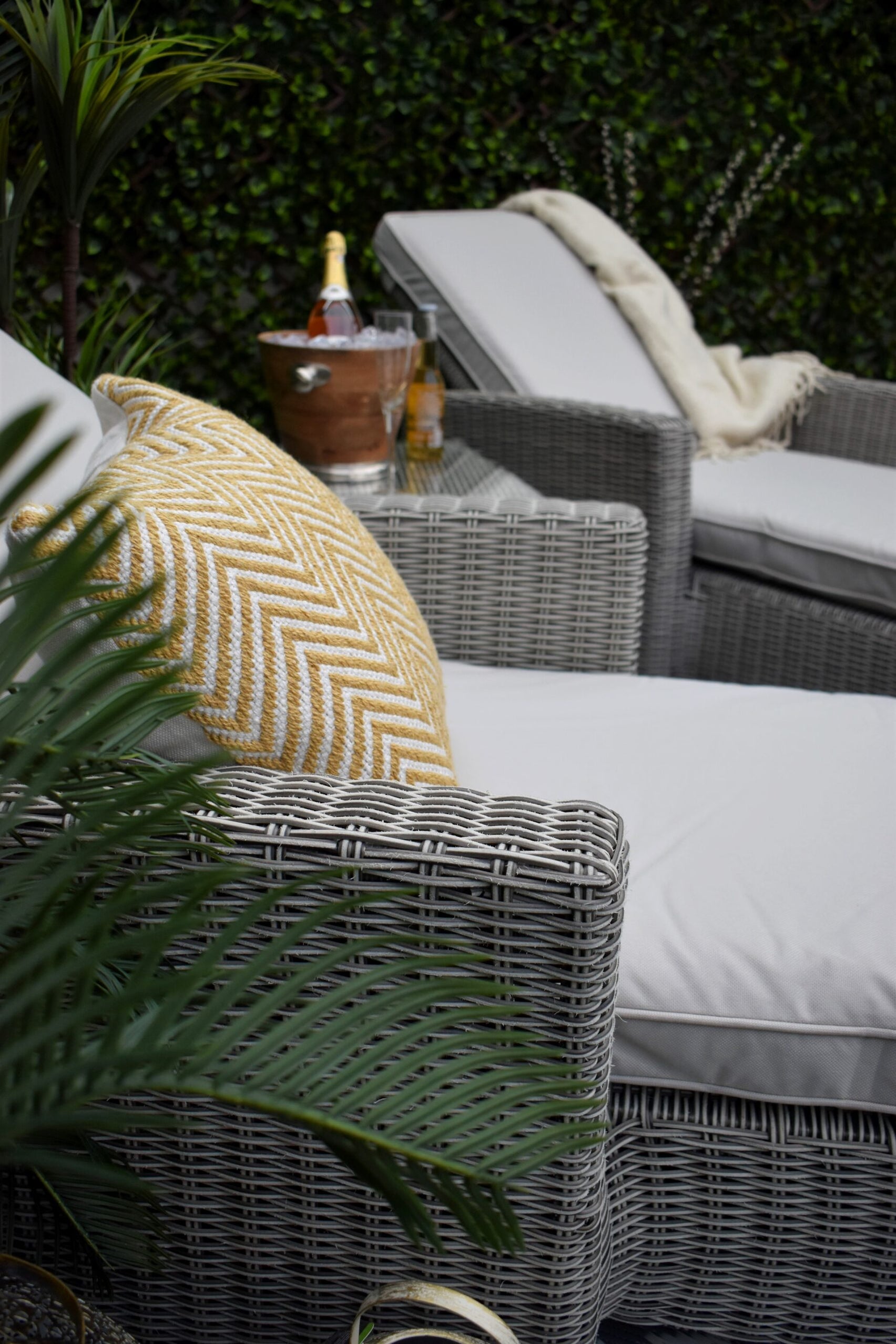 Verona Sun Lounger Set — eurogardenandhome