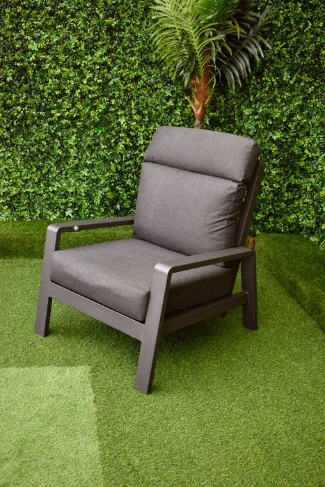 Tomar Four Piece Reclining Sofa Suite