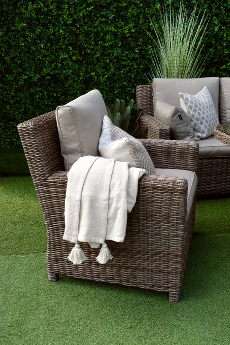 Madrid Curved Corner Suite with Two Armchairs